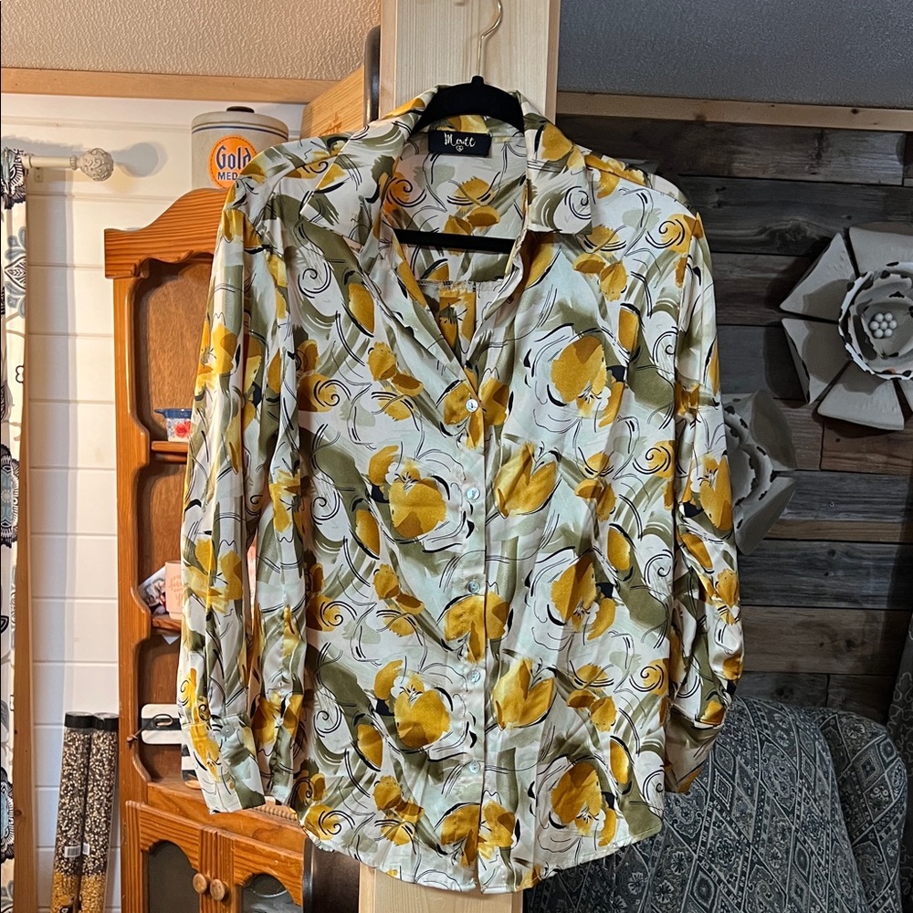 Floral Button-Up Blouse